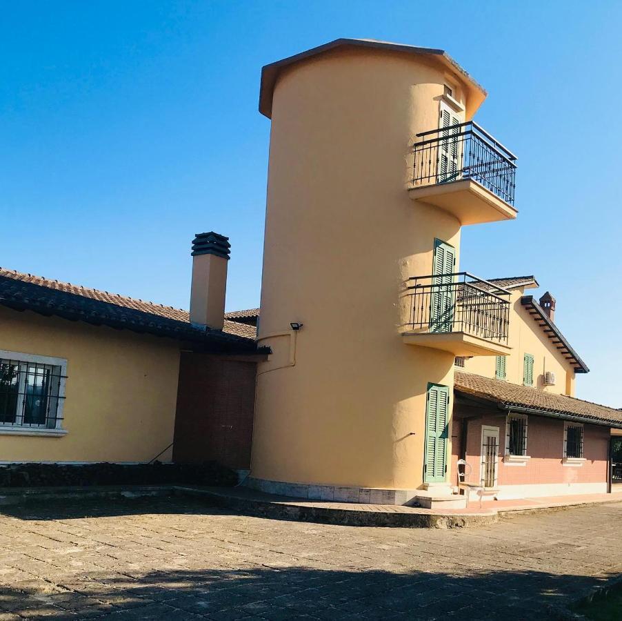 Villa Il Granaio Del Pavone Nepi Exterior foto